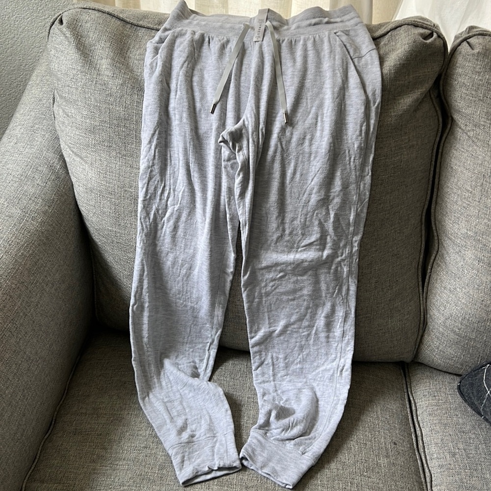 Lululemon joggers